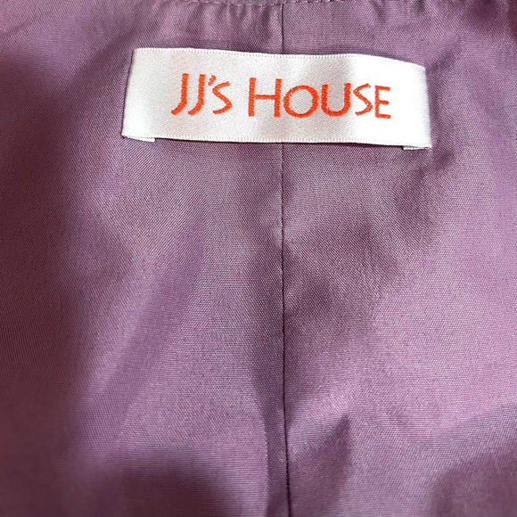 NWT JJshouse A-Line V-neck Asymmetrical Chiffon
Bridesmaid Dress Size 14 - Picture 8 of 13